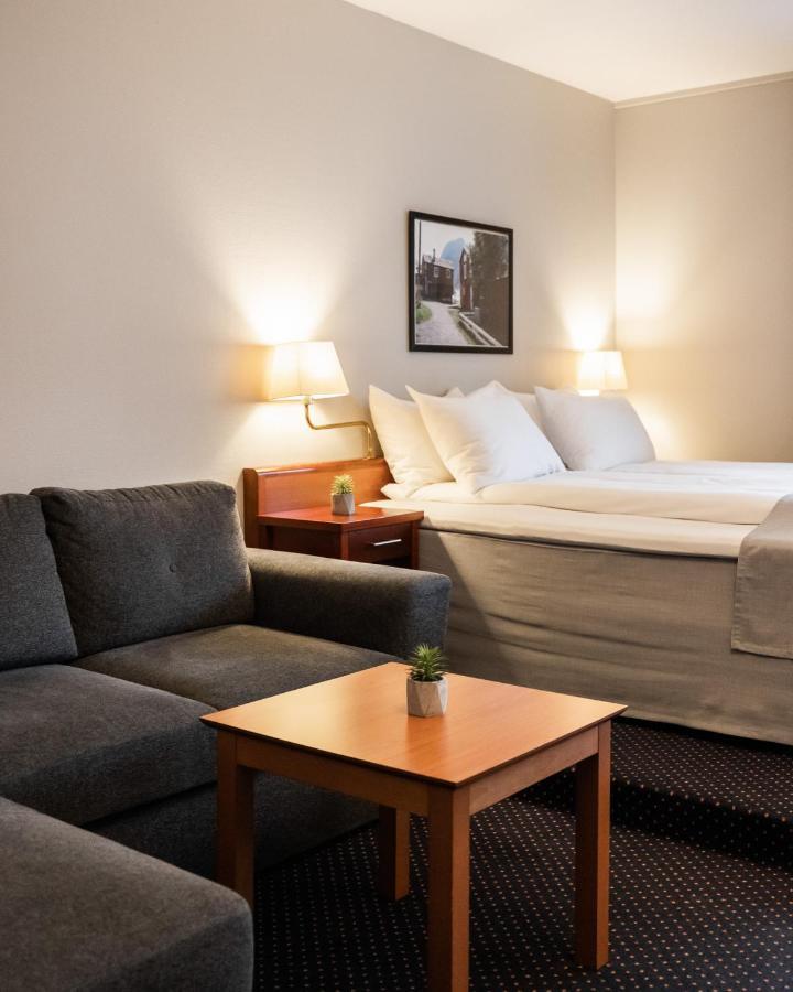 Froken Skjolds Hotel Lyngengarden Mosjøen Dış mekan fotoğraf