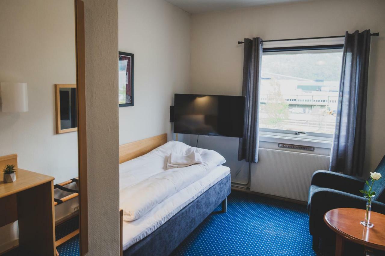 Froken Skjolds Hotel Lyngengarden Mosjøen Dış mekan fotoğraf