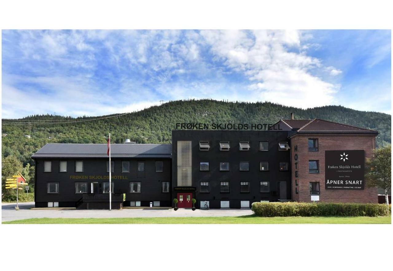 Froken Skjolds Hotel Lyngengarden Mosjøen Dış mekan fotoğraf
